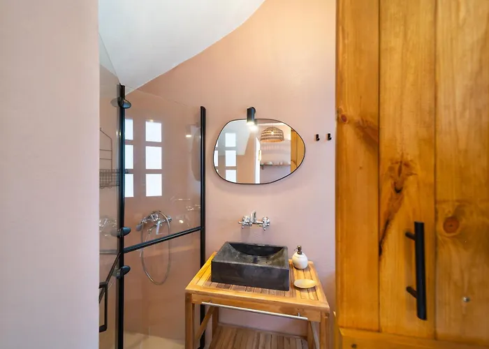 Apart Otel Via Vasileia Kattavía