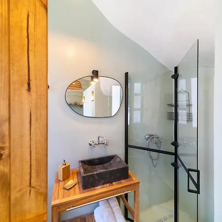 Via Vasileia Lägenhetshotell